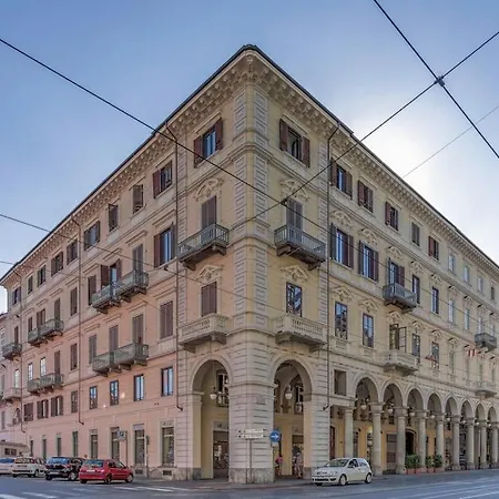 Apartment Exclusive Mansarda Castello Turin